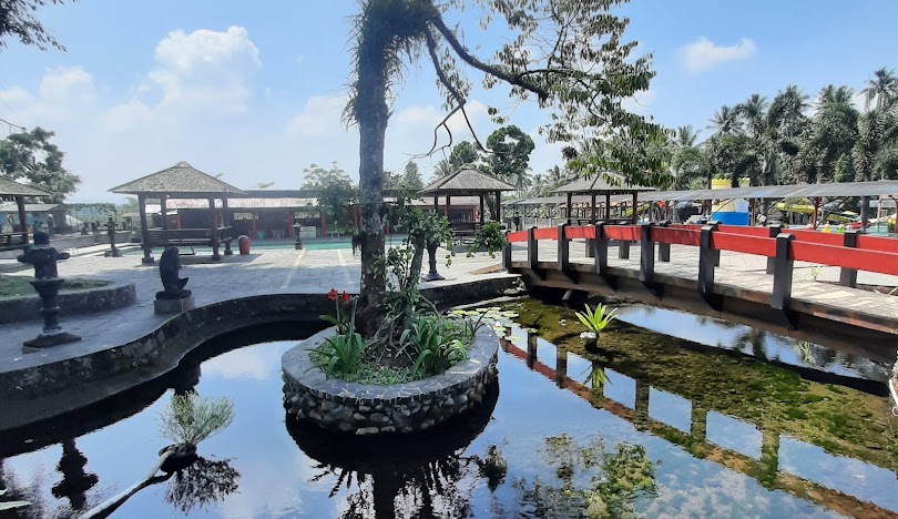 Pikatan Water Park